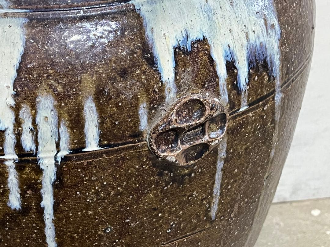 古い あがの焼の大瓶58cm甕 水鉢 睡蓮鉢 水槽 メダカ