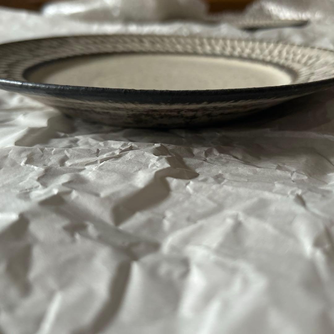 【新品未使用品】山本雅則さん しのぎ リム皿 白 7寸 2枚セット②