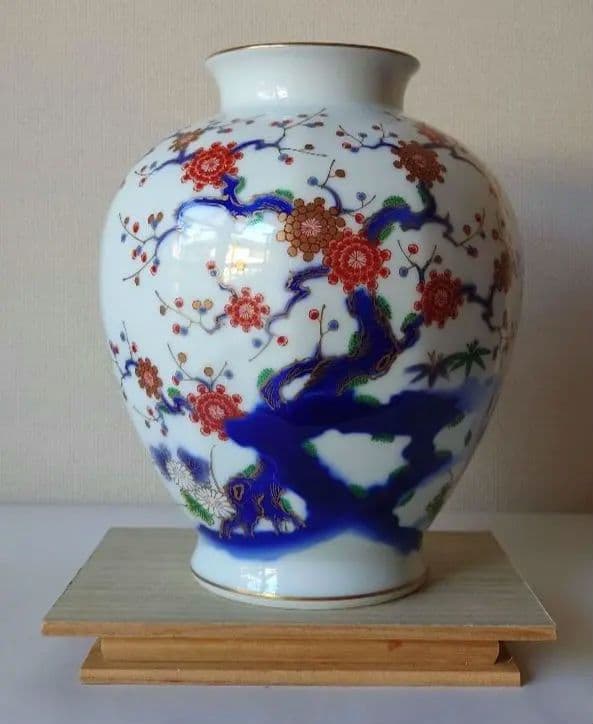 有田焼　花瓶　宮内庁御用達　深川製磁　木箱