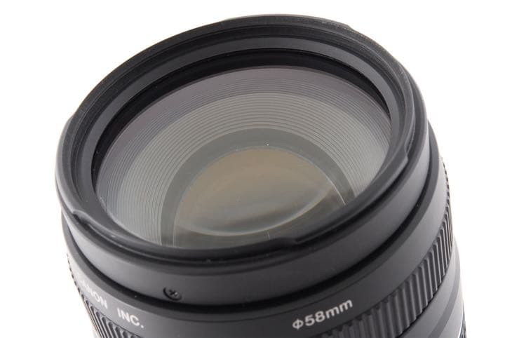 望遠レンズ　キャノン　CANON EF 75-300mm