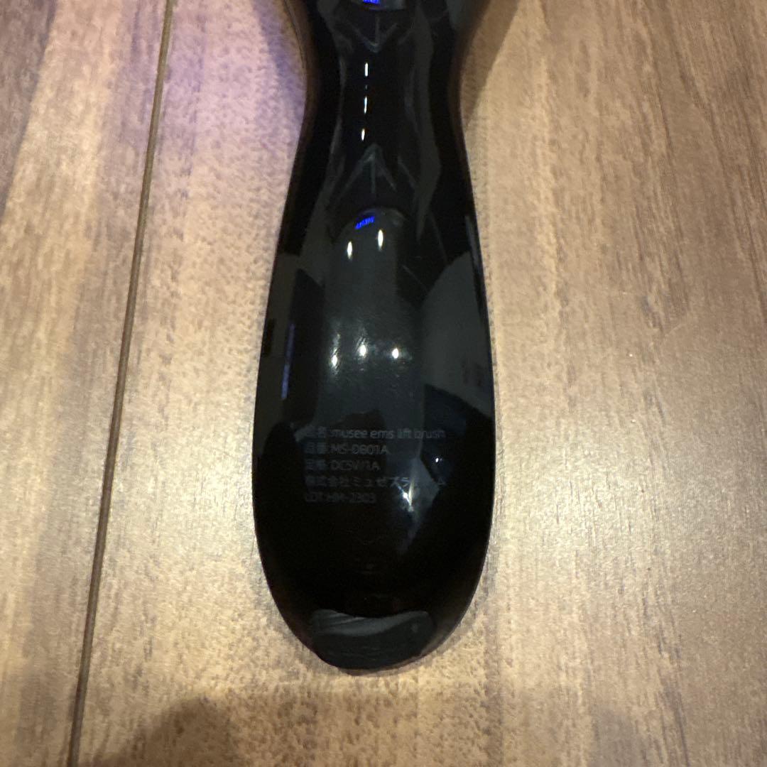 ★ほぼ未使用★ MUSEE ミュゼ EMS リフトブラシ 電気バリブラシ