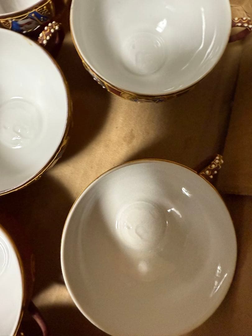 茶道具セット 赤色と金色の陶器製