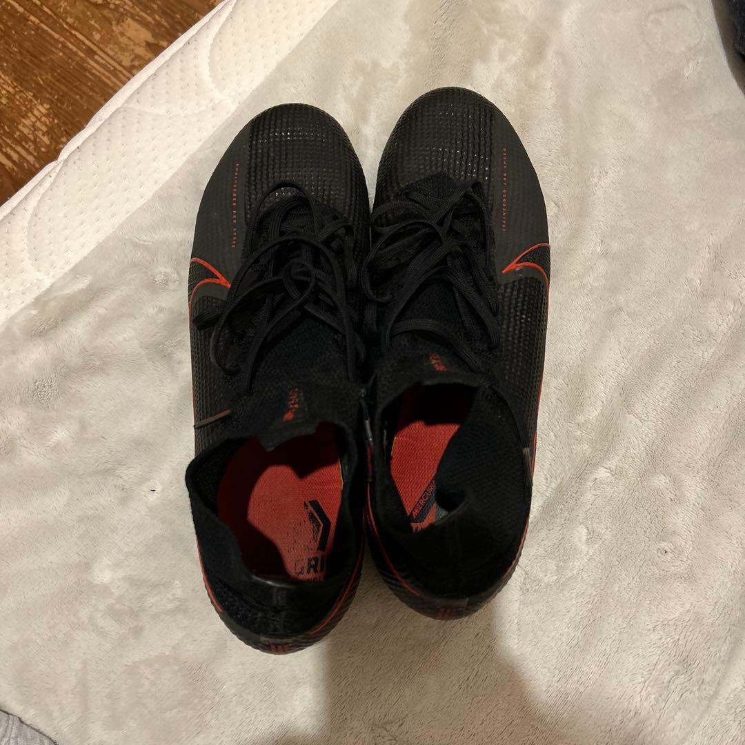 ナイキ　マーキュリアルヴェイパー13 AG エリート　ハイカット