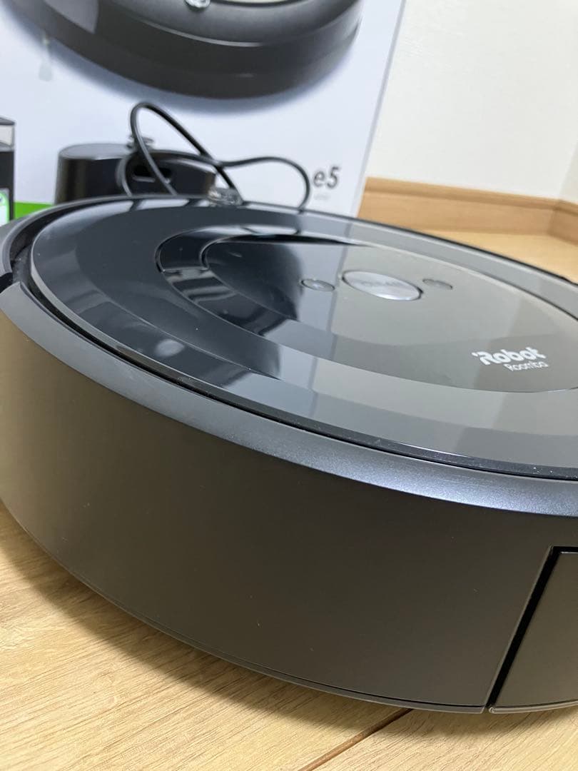 美品　iRobot Roomba e5 元箱　本体 充電器付き