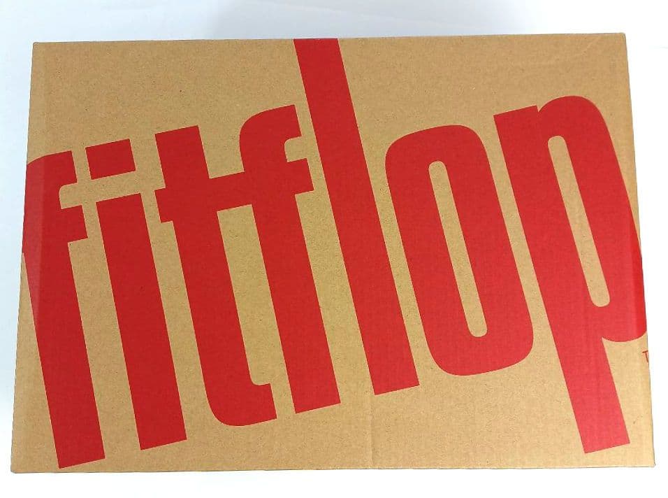 新品フイットフロップfitflopレディースサンダル24cm　訳有り品です。