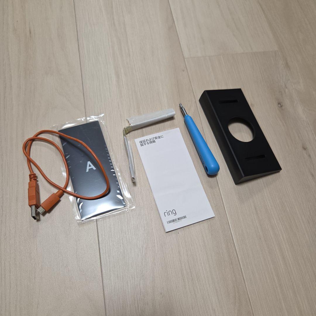 ring Battery Doorbell Plus 本体とバッテリーパック