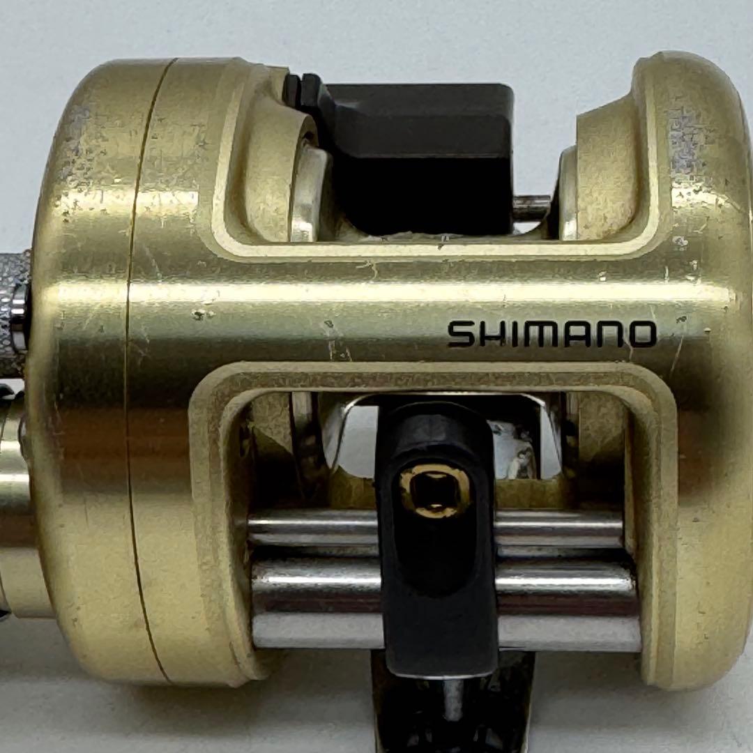 カルカッタ チヌ 1000【動作良好・名機】SHIMANO CALCUTTA