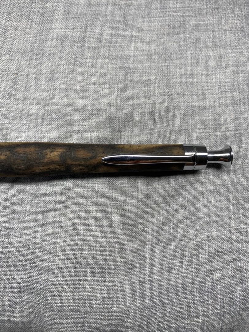 こぶた工房　黒柿　孔雀杢 シャープペン キューブ付。