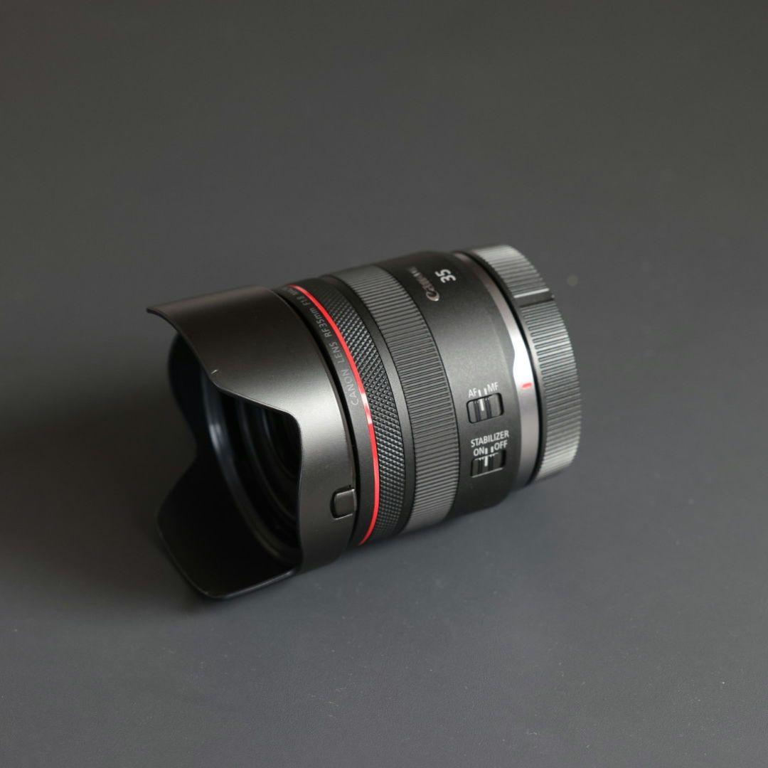 Canon RF 35mm F1.8 マクロレンズ