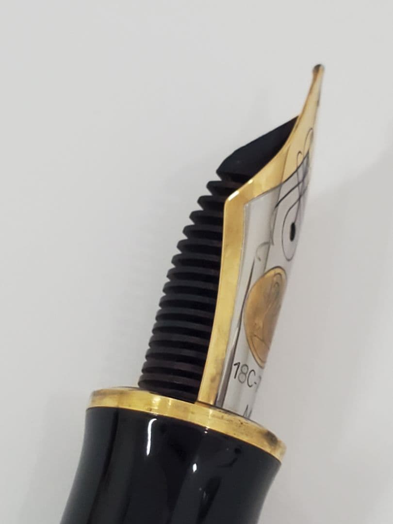 ペリカン万年筆 スーベレーン 18C-750〈M〉