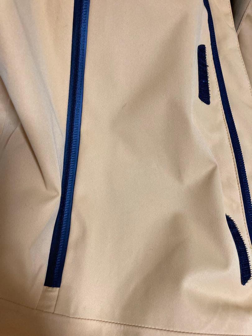 OAKLEY 防水スノーボードウェア US S サイズ日本Mサイズ