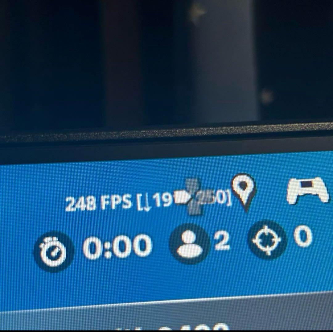 光る 自作ゲーミングPC FPSゲーム快適プレイ Windows11 SSD搭載