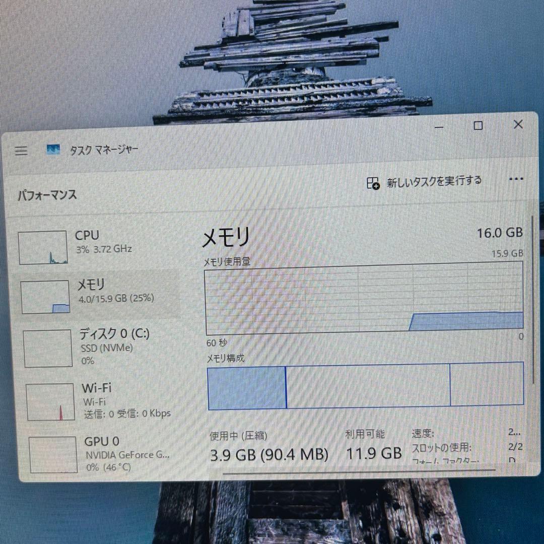 光る 自作ゲーミングPC FPSゲーム快適プレイ Windows11 SSD搭載