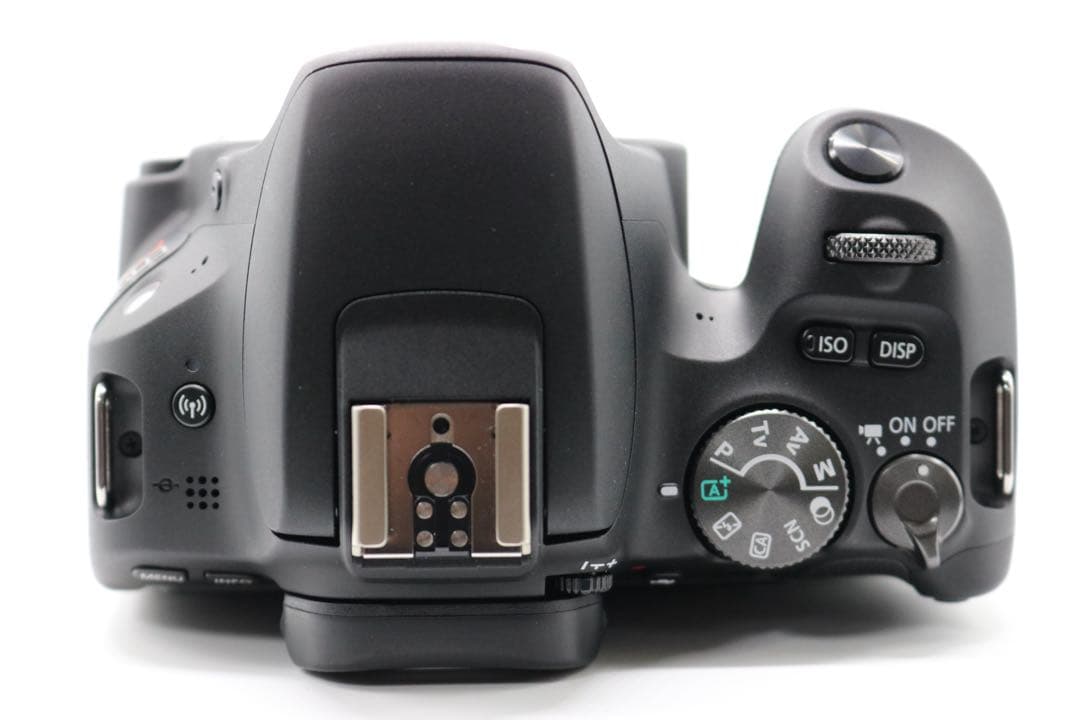 ボディ新品級 【Canon EOS Kiss X9 ダブルレンズセット】