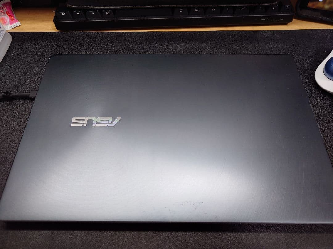 [箱、付属品、おまけあり]ASUS Zenbook UM425IA
