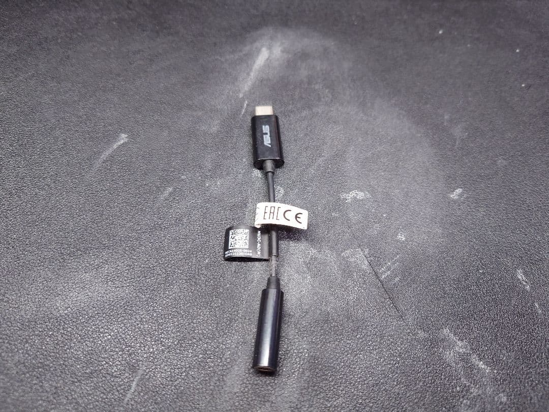 [箱、付属品、おまけあり]ASUS Zenbook UM425IA