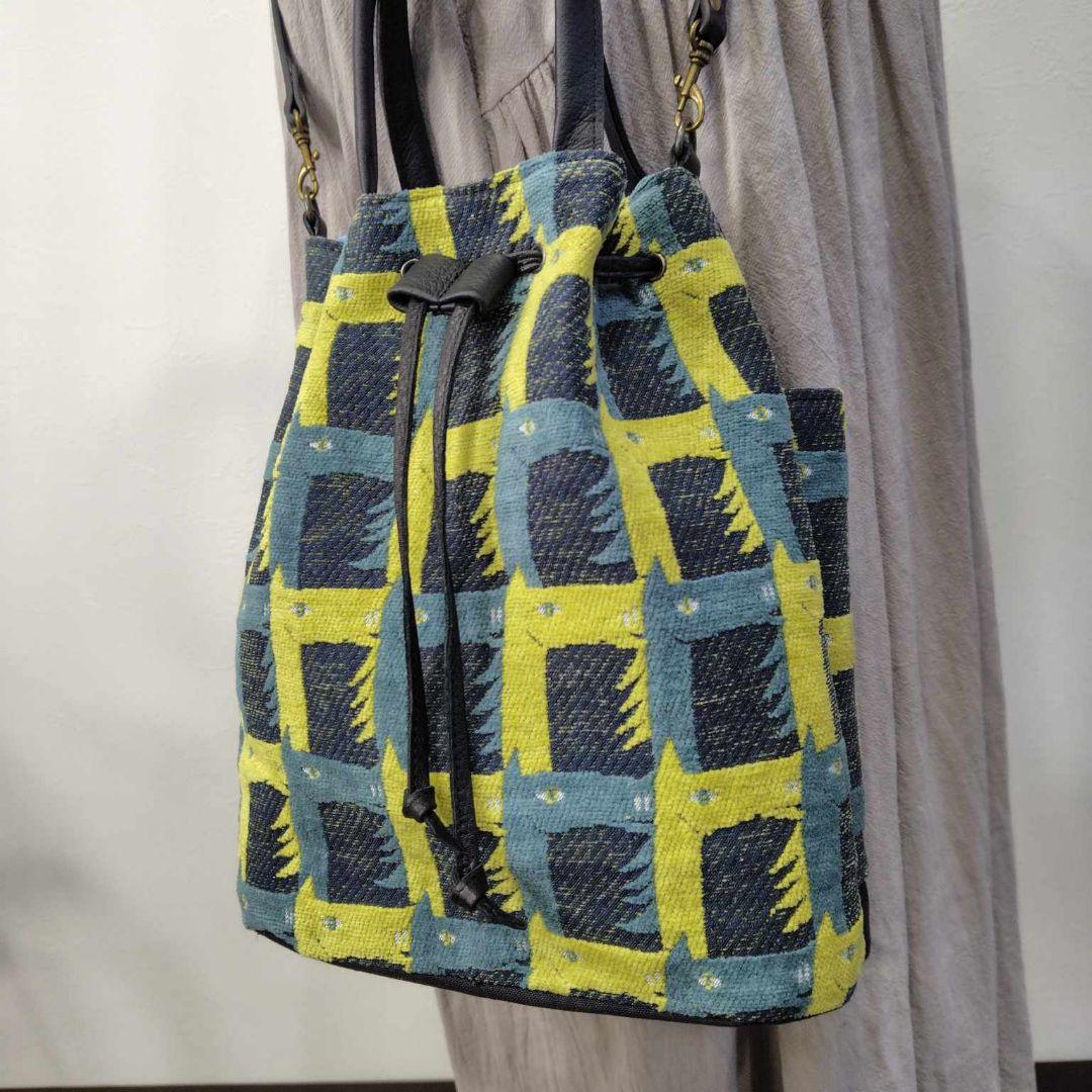 ミナペルホネン/thoroughbredサラブレットネイビー/巾着Lサイズ