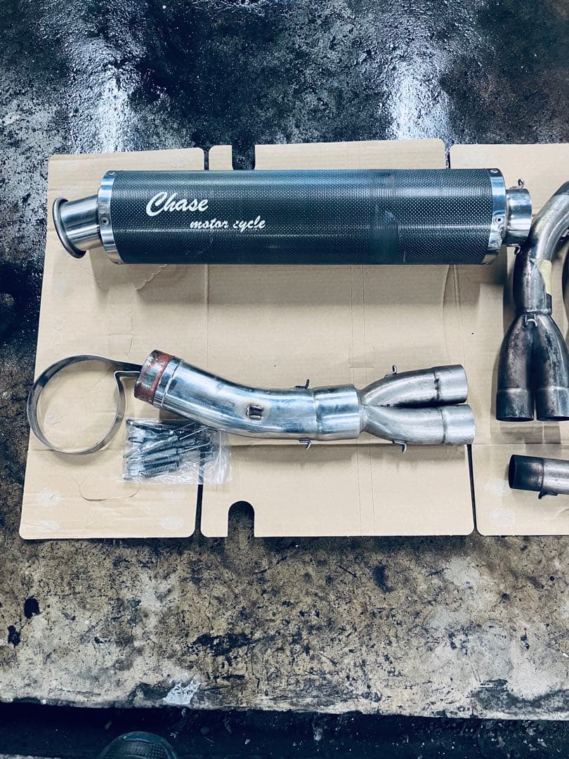ＧＰＺ９００Ｒ用Chase マフラー ステンレスエキパイ、カーボンサイレンサー