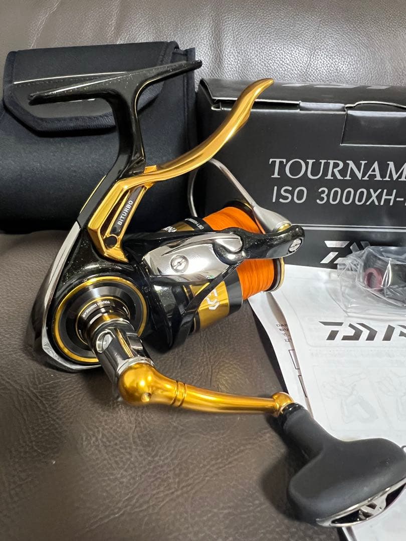 ダイワ 22トーナメントISO 3000XH-LBD