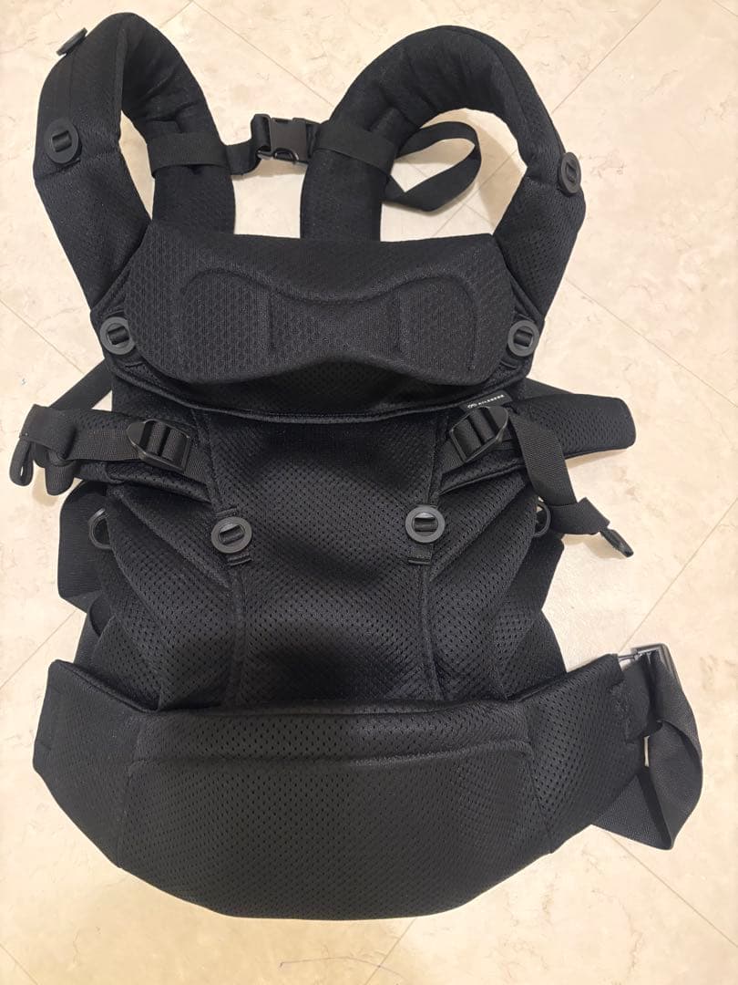 【極美品】AILEBEBE ブラック 抱っこ紐