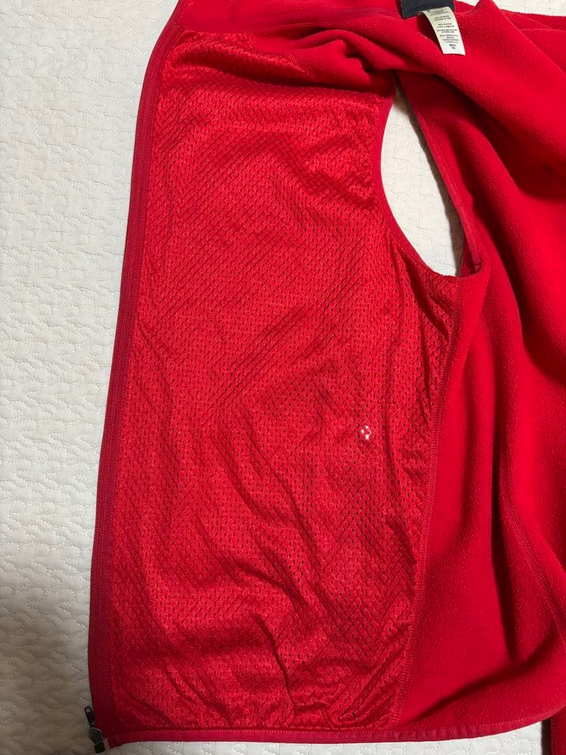 patagonia シンチラベスト レッド
