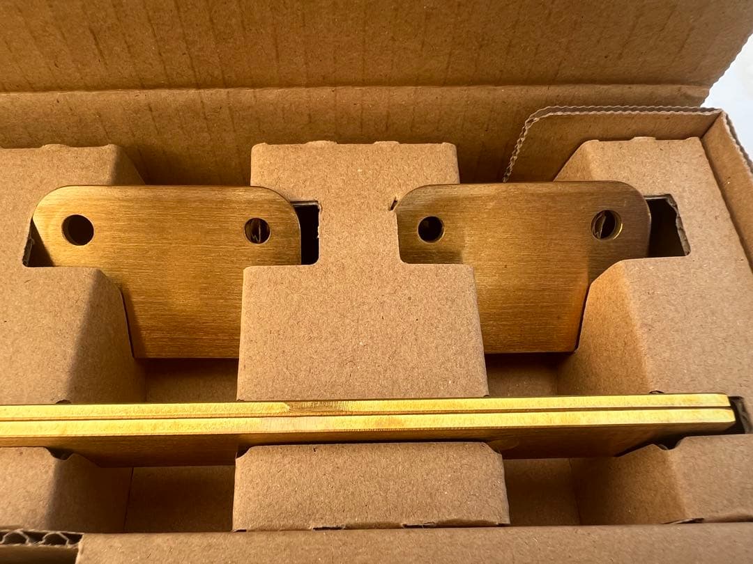 オールドマウンテン　BRASS カーミットチェア