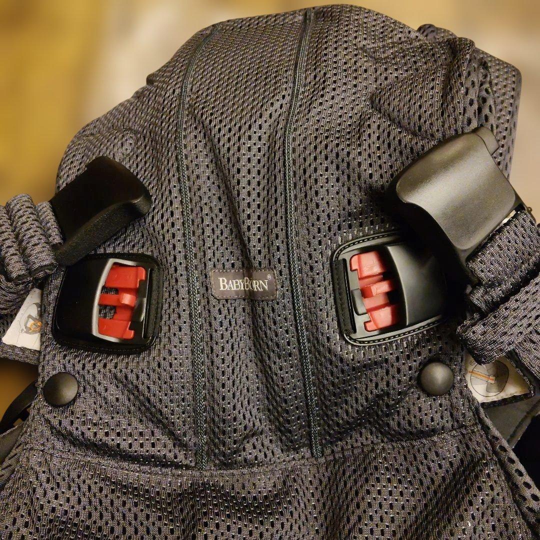 ベビービョルン　抱っこ紐　アンスラサイト　ワンカイエアー　メッシュ　美品