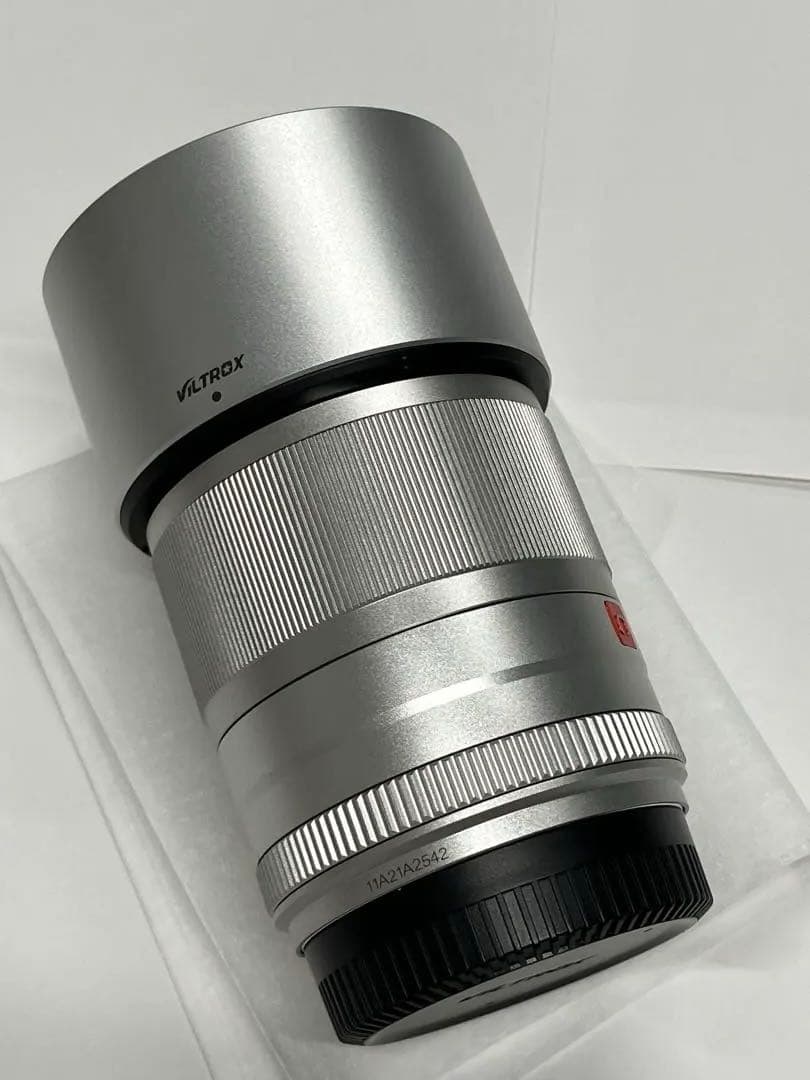 【新同品】Viltrox af 56mm f1.4 STM Xマウント　シルバー