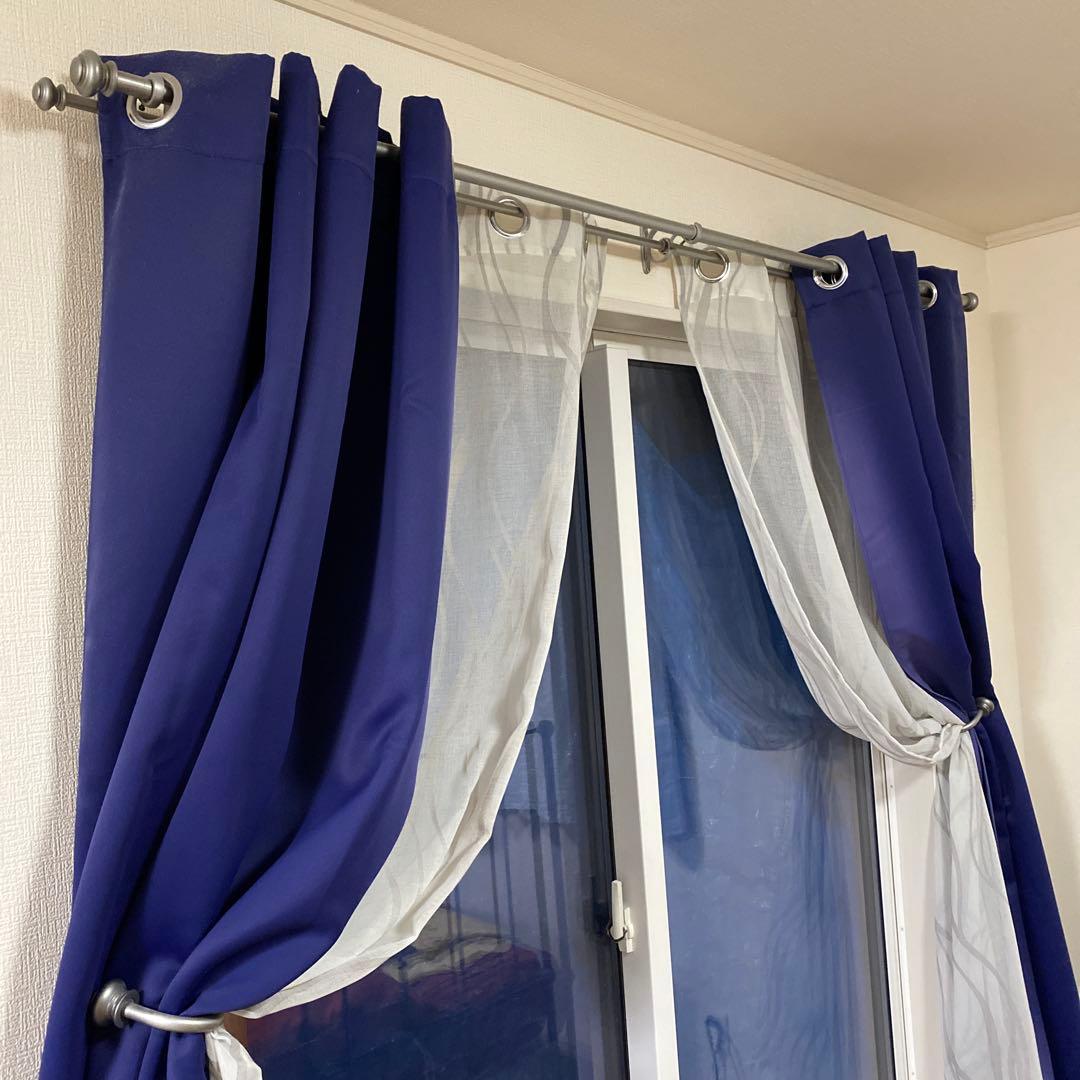 Black OutのカーテンとカーテンレールLast Offer‼️