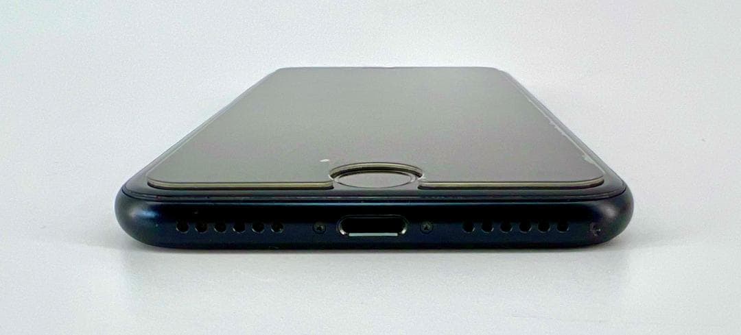 iPhone SE2 128GB ブラック 純正バッテリー100% SIMフリー