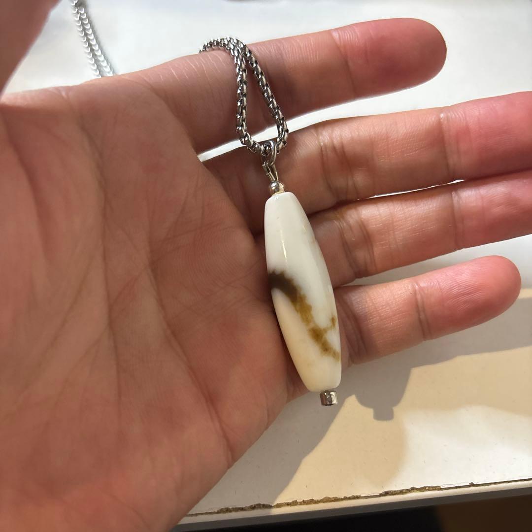 もう天珠が手に入らなくなるかも天珠を一つは持ちたい！綺麗な龍神天珠さま！真っ白！