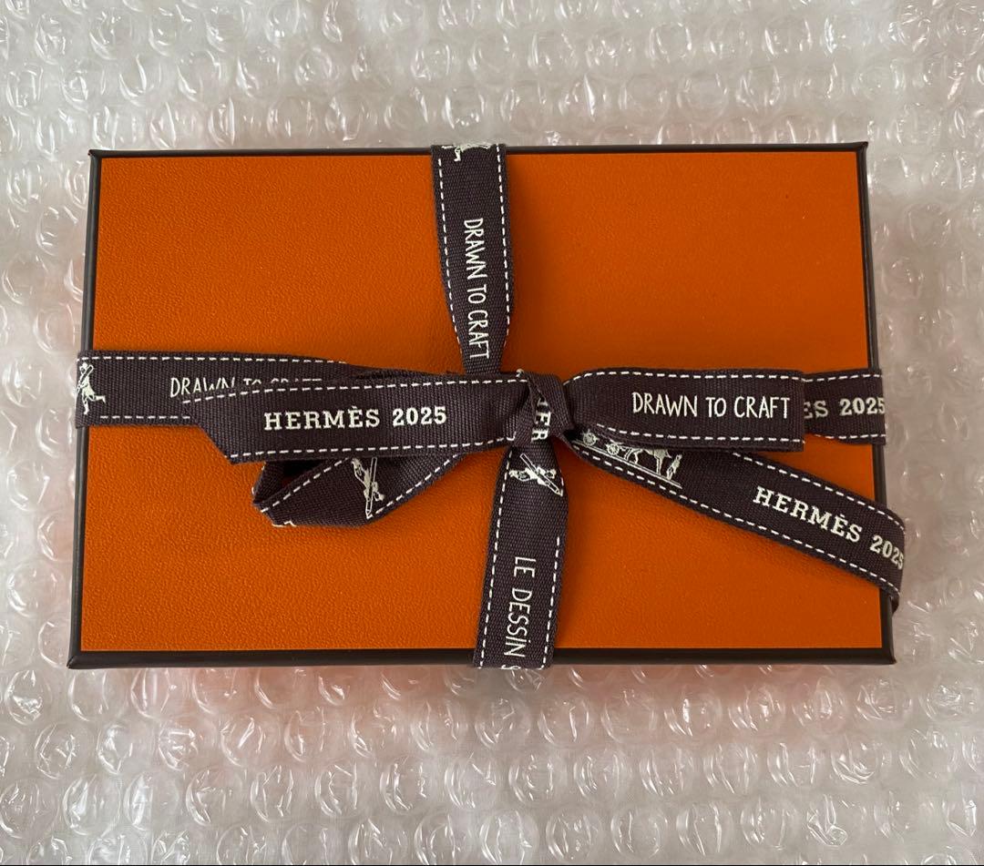 エルメス　カードケース　カルヴィ　名刺入れ　黒　ボックスカーフ　W刻印 新品本物