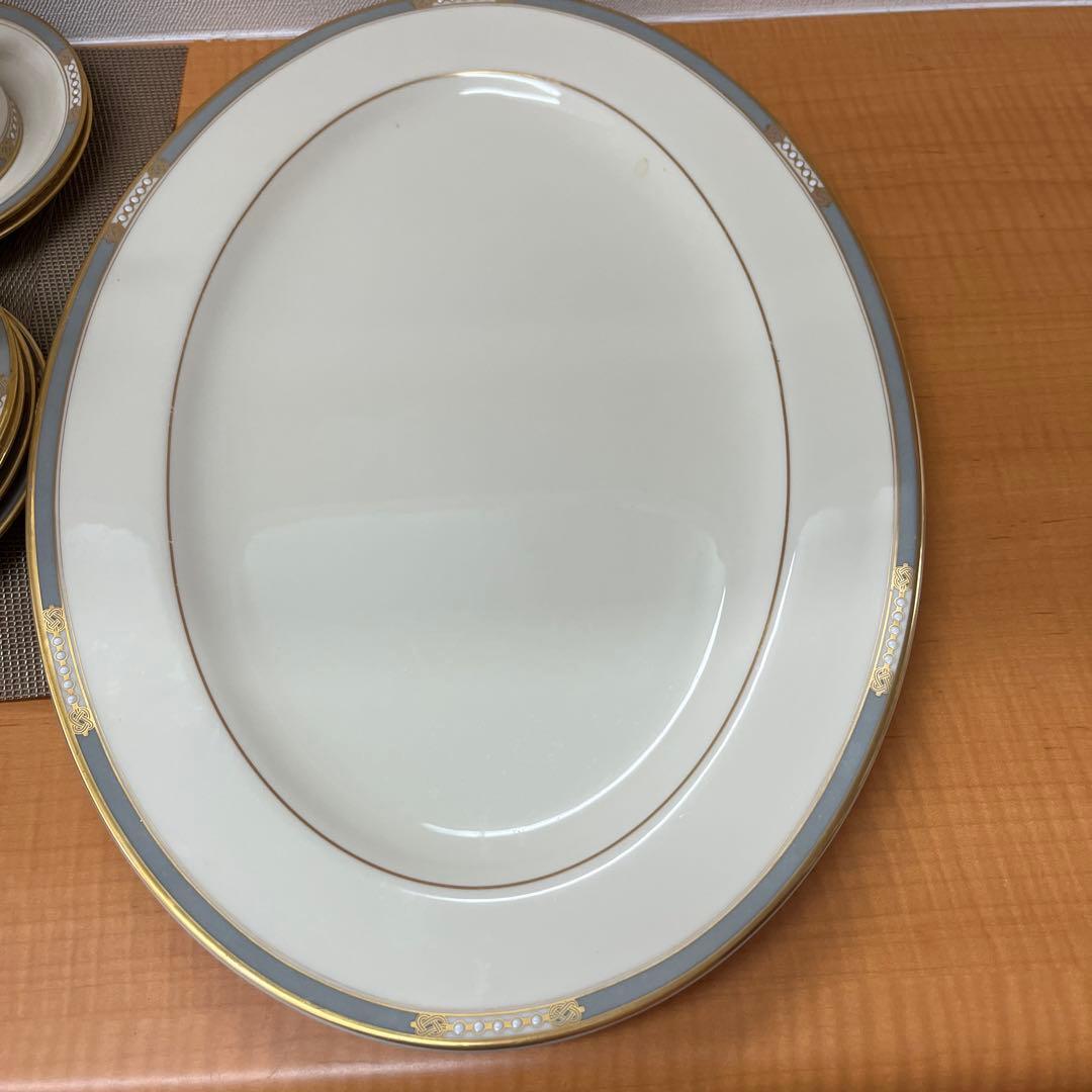 人々の集まるシーズンにピッタリのホワイトハウス御用達のおしゃれなレノックスです