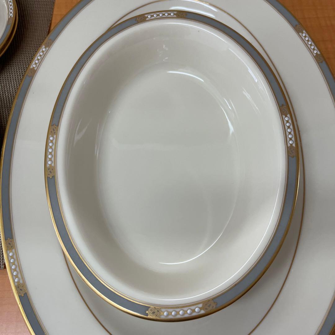 人々の集まるシーズンにピッタリのホワイトハウス御用達のおしゃれなレノックスです