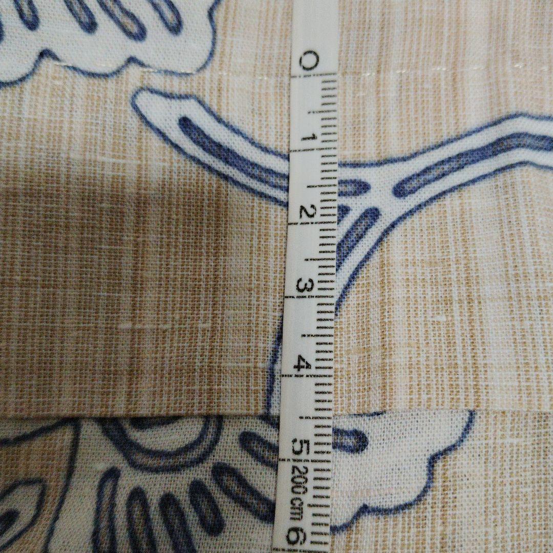 竺仙浴衣　ベージュにブルーの花柄ペイズリー