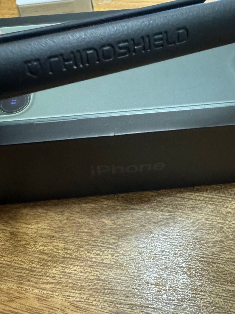 海外版SiMフリーiPhone 11Proミッドナイトグリーン256 GB