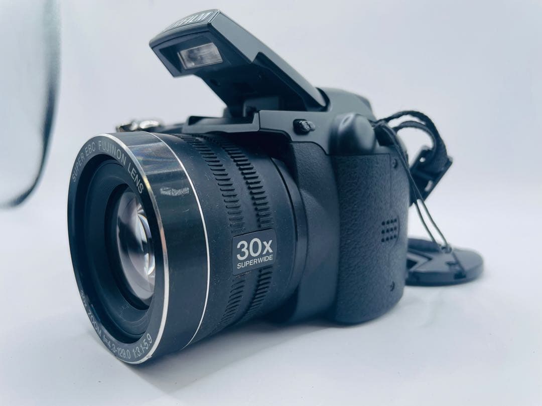 デジタルカメラ FUJIFILM FinePix S4500