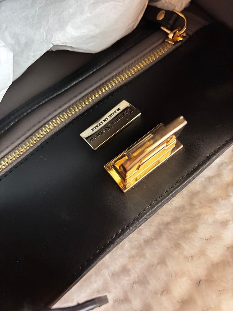 GIANNI NOTARO(ジャンニ ノターロ) キャロルジェイ　ハンドバッグ