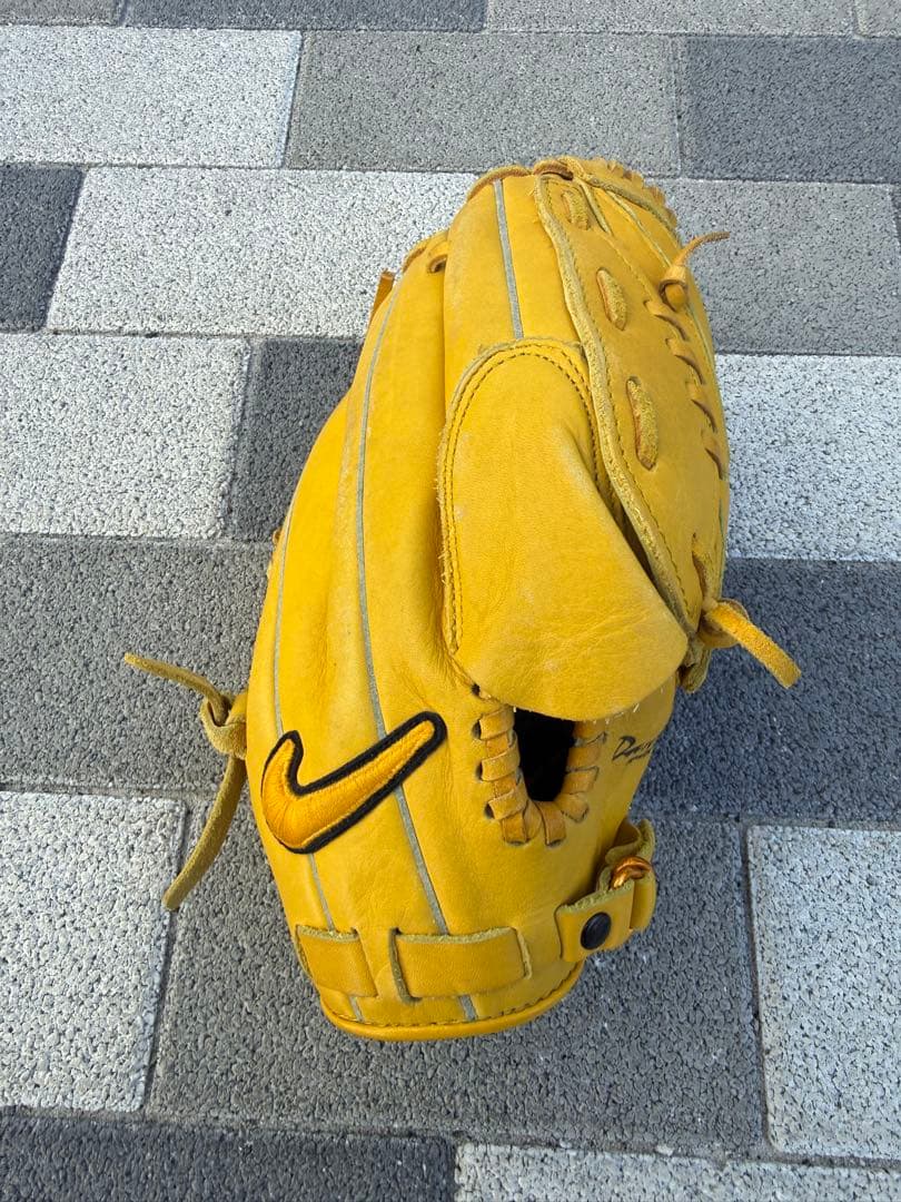 状態○ 入手困難ナイキ　ダルビッシュモデル　投手　右投げ用