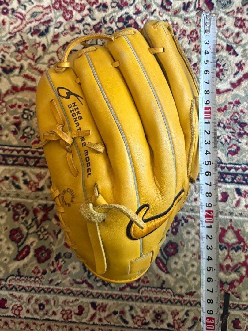 状態○ 入手困難ナイキ　ダルビッシュモデル　投手　右投げ用