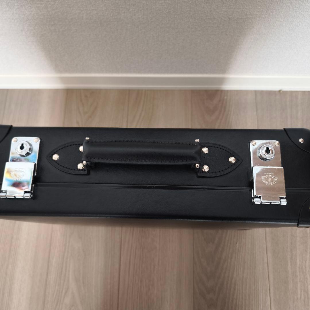 【保証書付】GLOBE-TROTTER アタッシュケース 007限定クロシェット