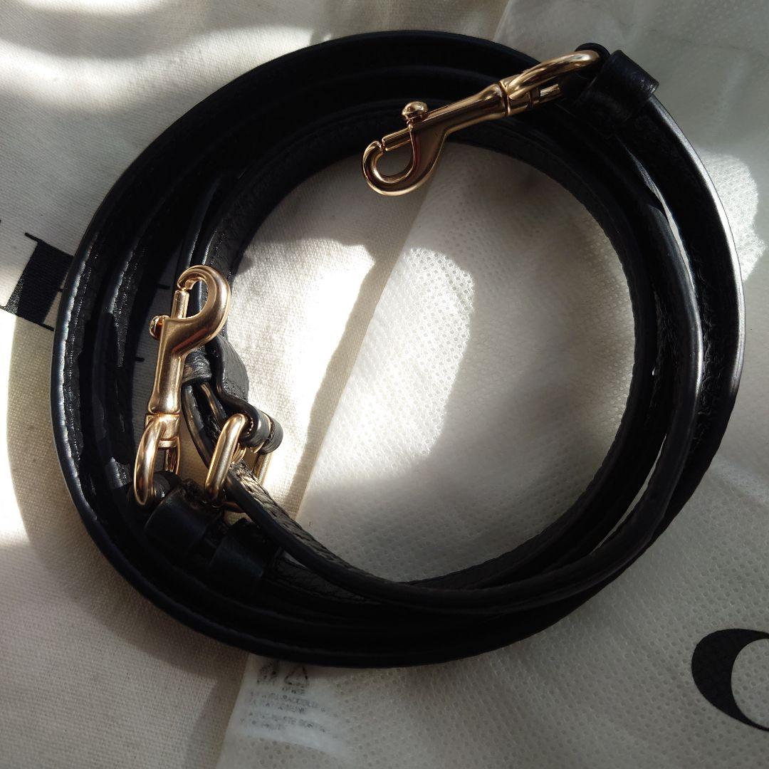 ✨COACH ✨ブラックレザースマホショルダーバックツーウェイ　新品未使用‼️