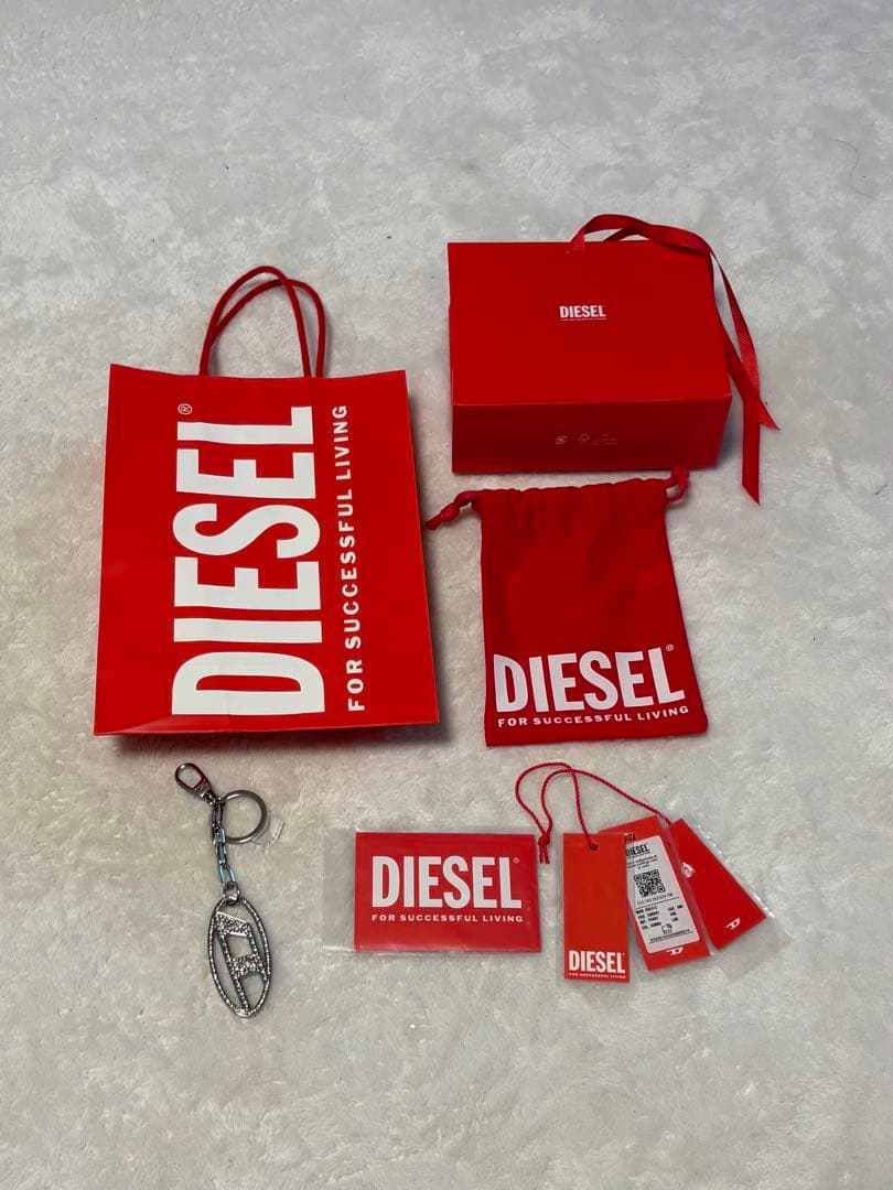 DIESEL クリスタル装飾 キーホルダー