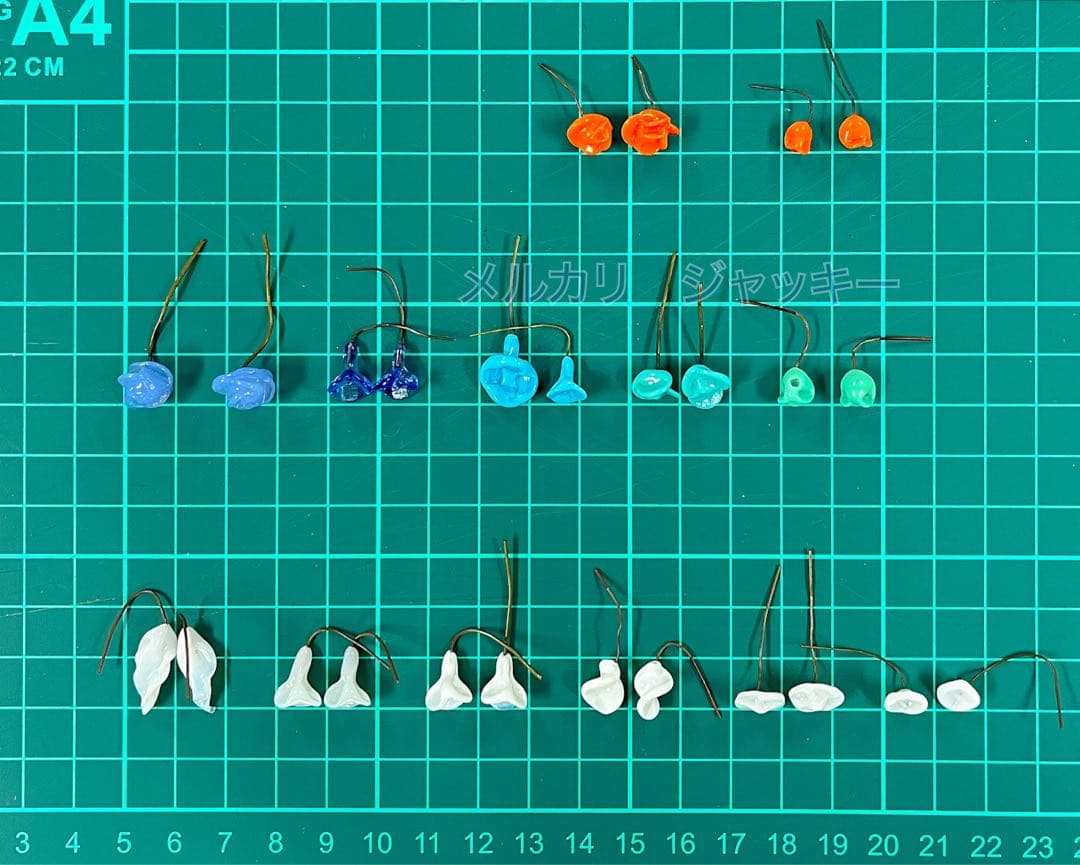 アンティーク★ムラーノガラス・乳白色丸花★ドールピアス イヤリング★フランス