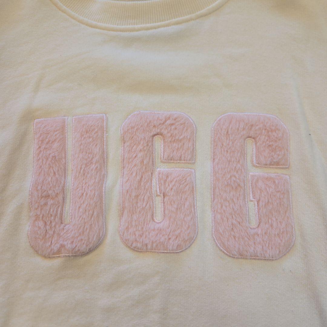 UGG フロッキー ロゴ 長袖 スウェット