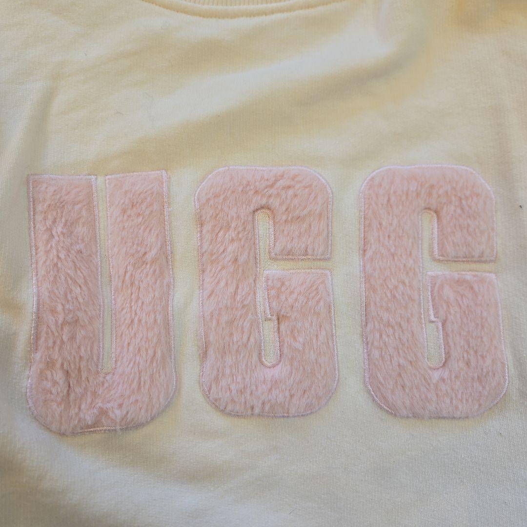 UGG フロッキー ロゴ 長袖 スウェット