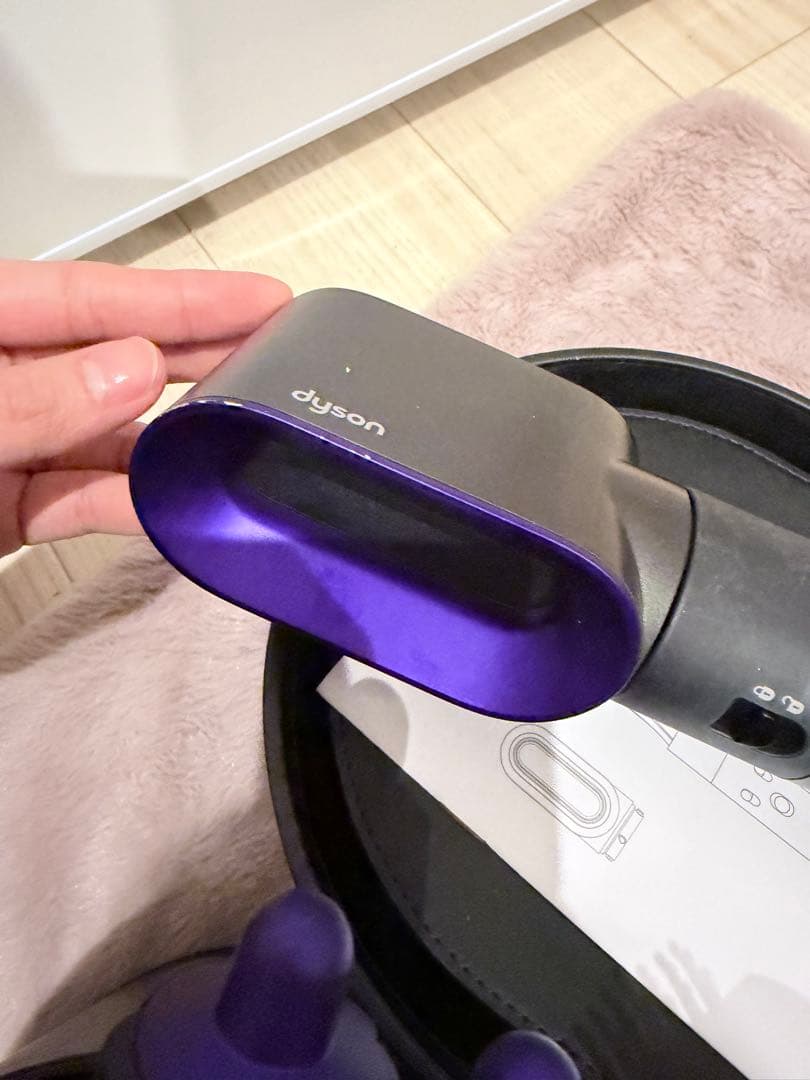 dyson カールドライヤー 6アタッチメント付き