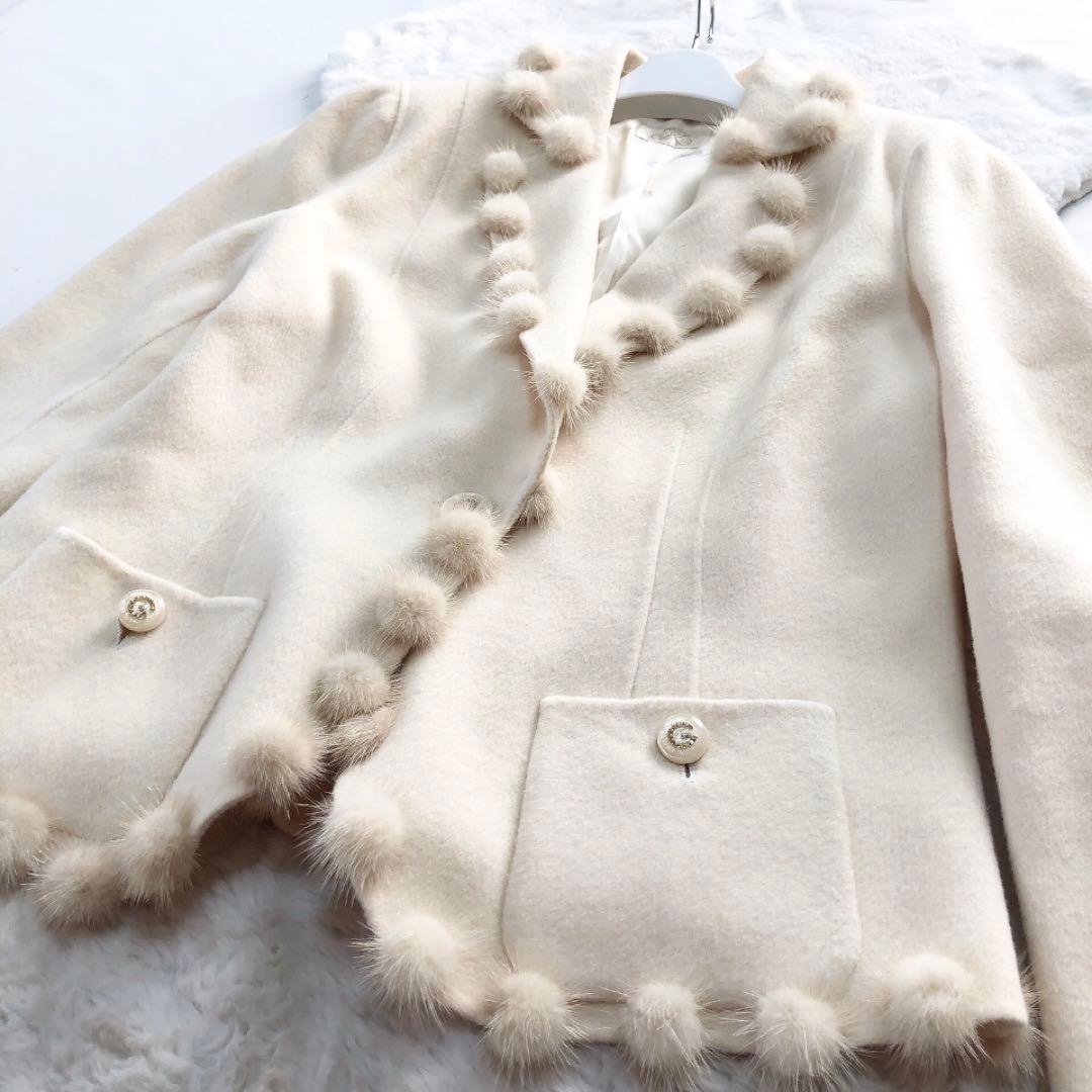伊太利屋*イタリヤ　カシミヤ混コート ジャケット　ポンポン　ショート　ホワイト