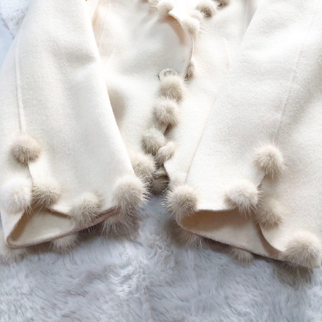 伊太利屋*イタリヤ　カシミヤ混コート ジャケット　ポンポン　ショート　ホワイト