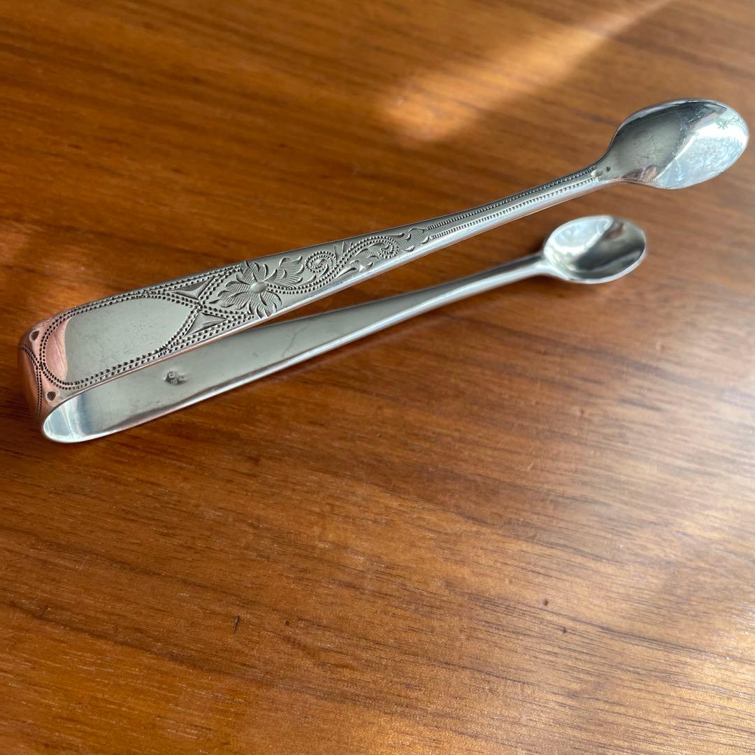 アンティーク　純銀　イギリス　シュガートング